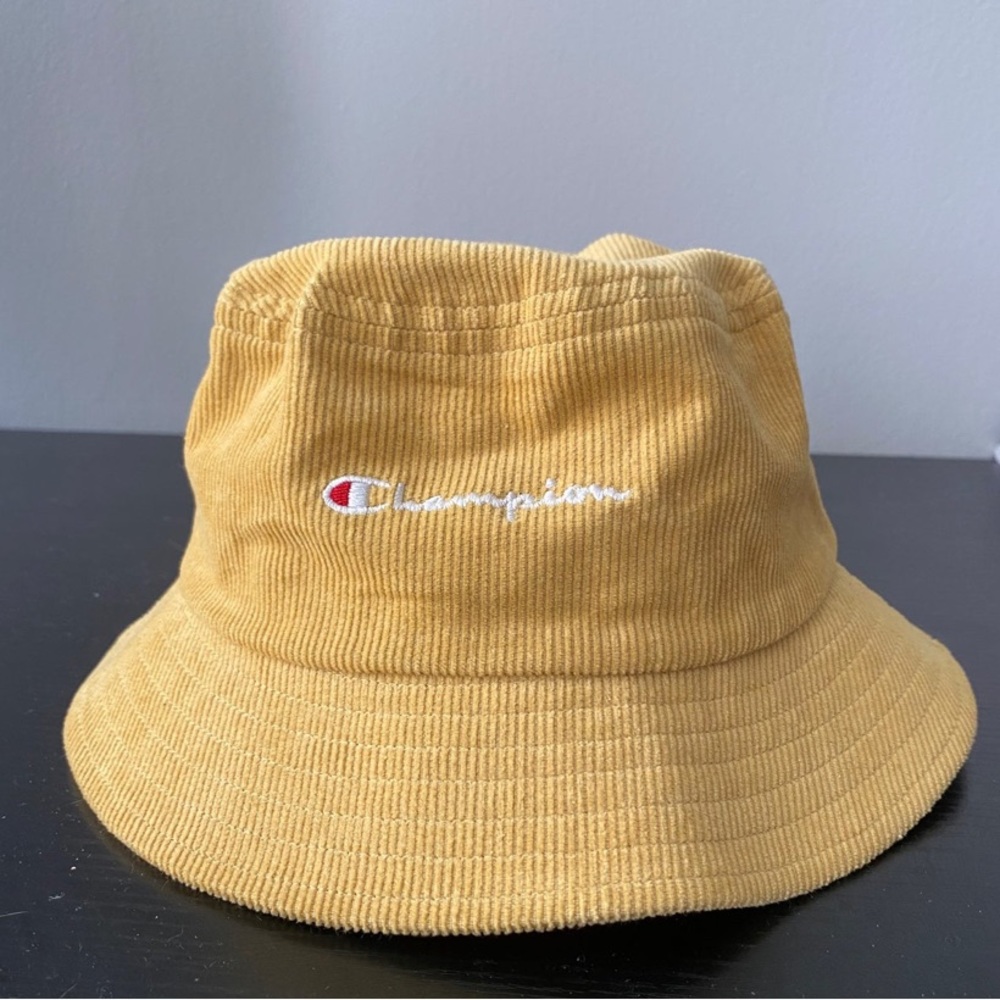Champion bucket hat